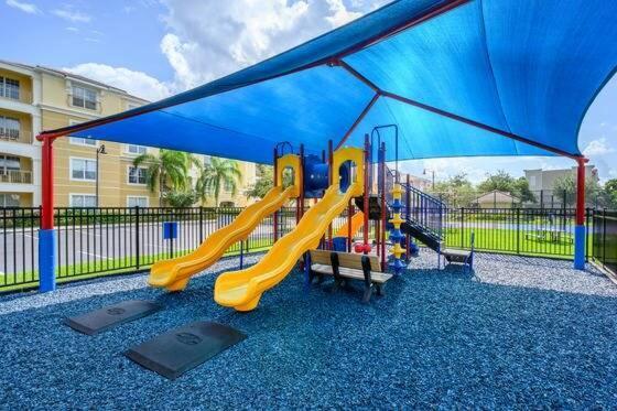 Modern Vacation Apartment With A Lake View At Vista Cay Resort Vc4816 Orlando Exterior foto